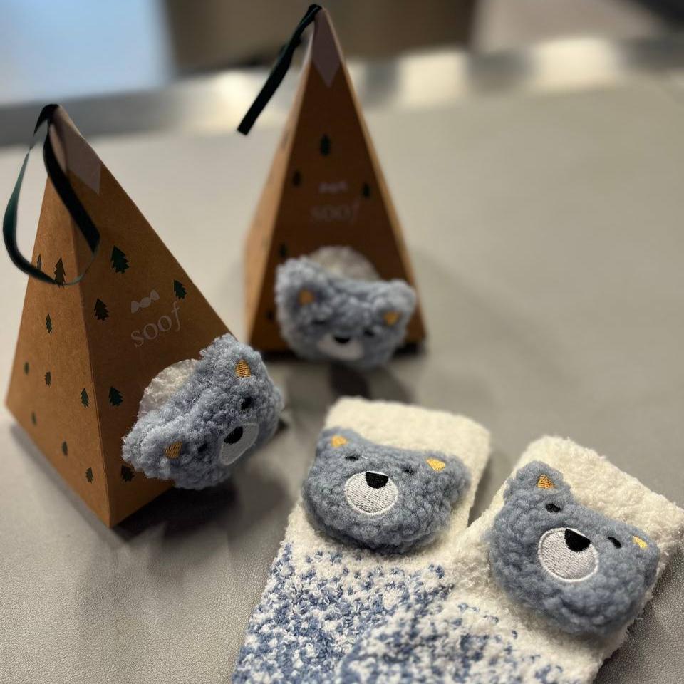 Christmas Tree Triangular Box Socks - Image 11