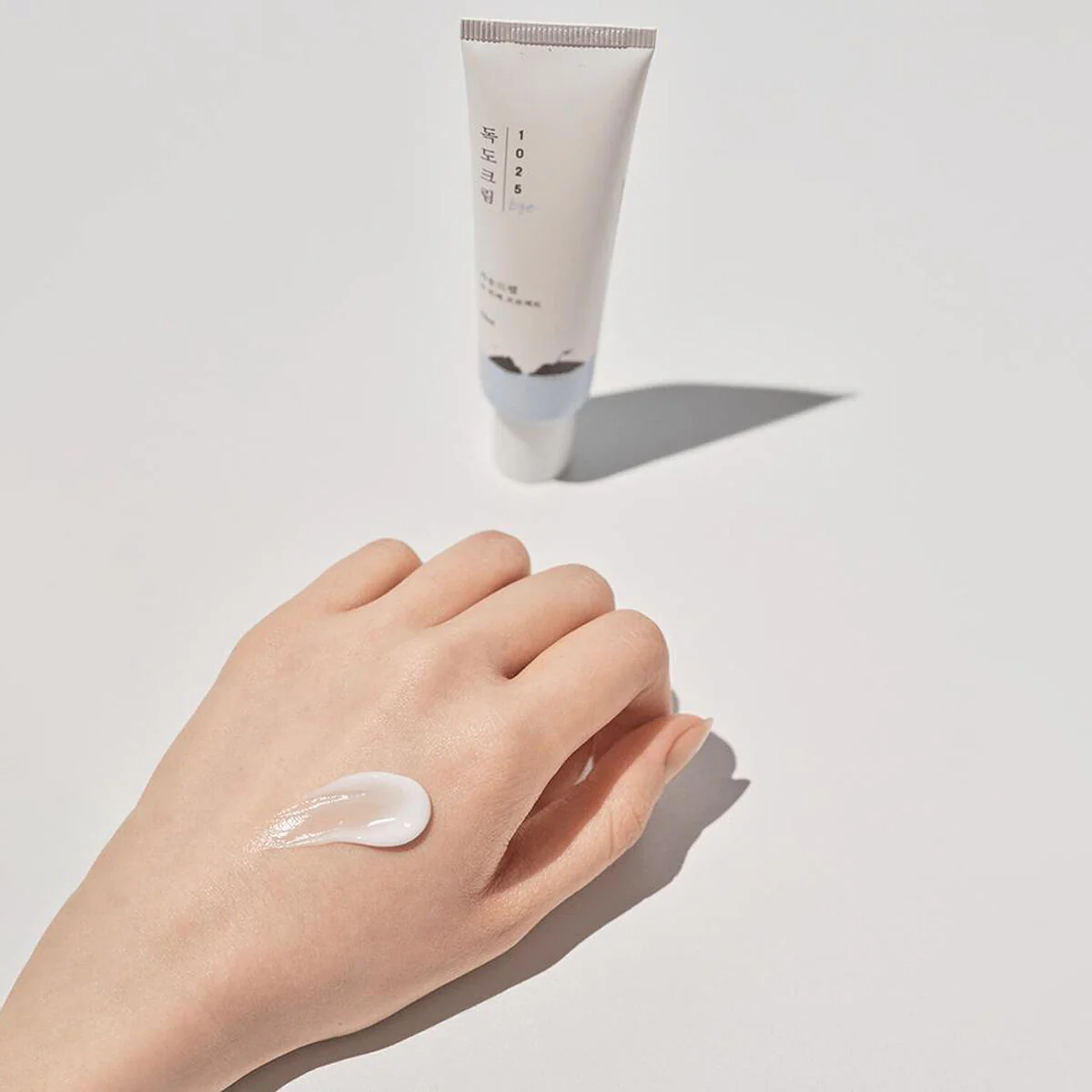 ROUNDLAB 1025 Dokdo Eye Cream 30ml - Image 3